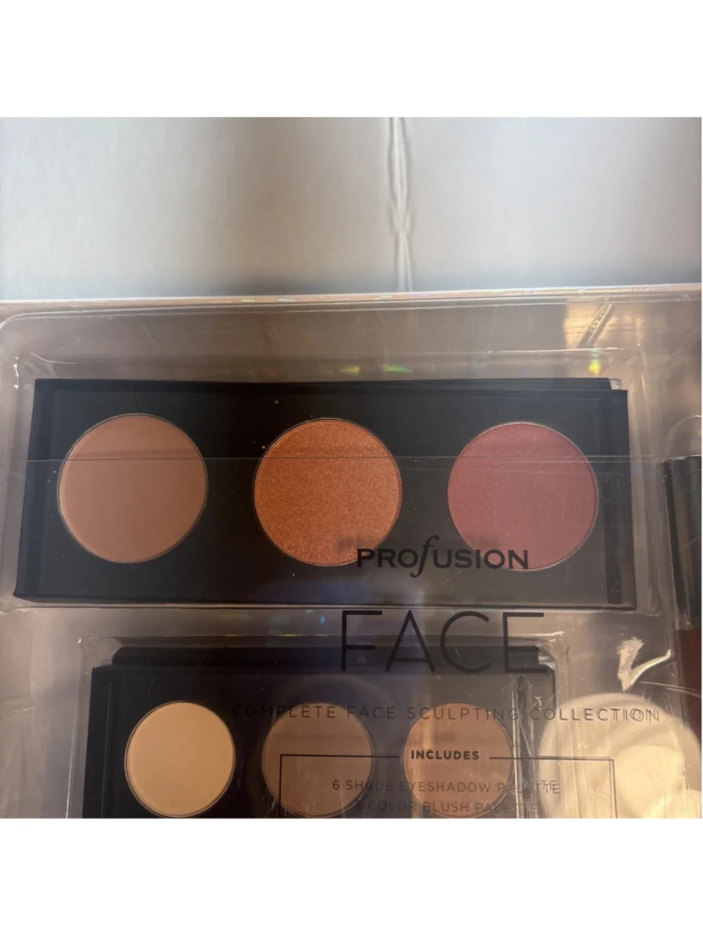 Profusion Complete Face Sculpting Collection Makeup Kit Set New